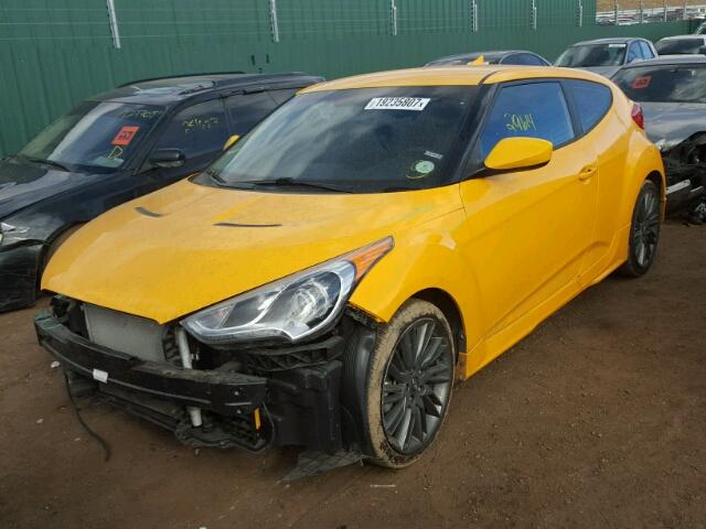 KMHTC6ADXDU132234 - 2013 HYUNDAI VELOSTER B YELLOW photo 2