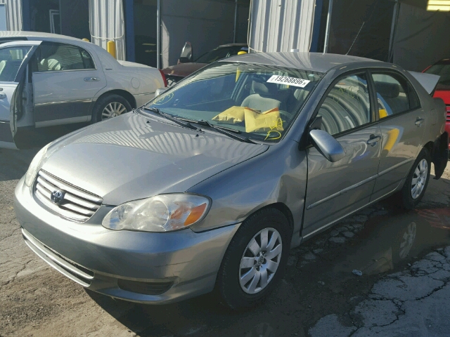 JTDBR32E542037404 - 2004 TOYOTA COROLLA CE GRAY photo 2