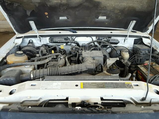 1FTYR10D54PA28097 - 2004 FORD RANGER WHITE photo 7