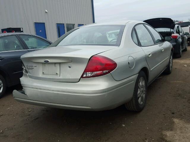 1FAFP53284A166840 - 2004 FORD TAURUS SE SILVER photo 4