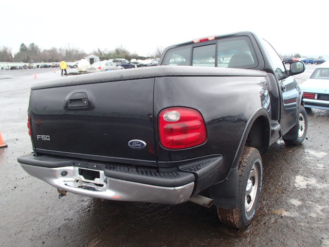 2FTRF08W01CA07801 - 2001 FORD F150 BLACK photo 4