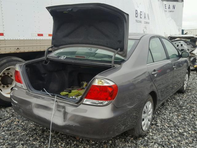 4T1BE32K85U607155 - 2005 TOYOTA CAMRY LE GRAY photo 4