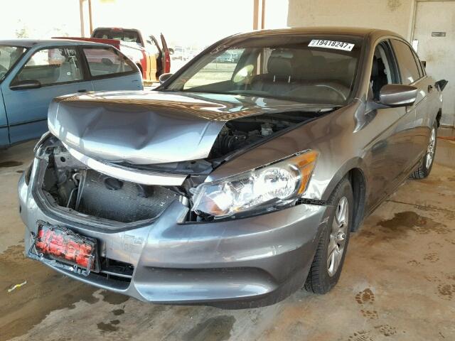 1HGCP2F62BA077533 - 2011 HONDA ACCORD SE GRAY photo 2