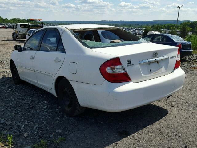 4T1BE32K93U127025 - 2003 TOYOTA CAMRY LE WHITE photo 3