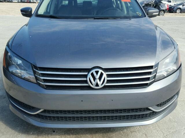 1VWBP7A31DC016926 - 2013 VOLKSWAGEN PASSAT SE GRAY photo 9