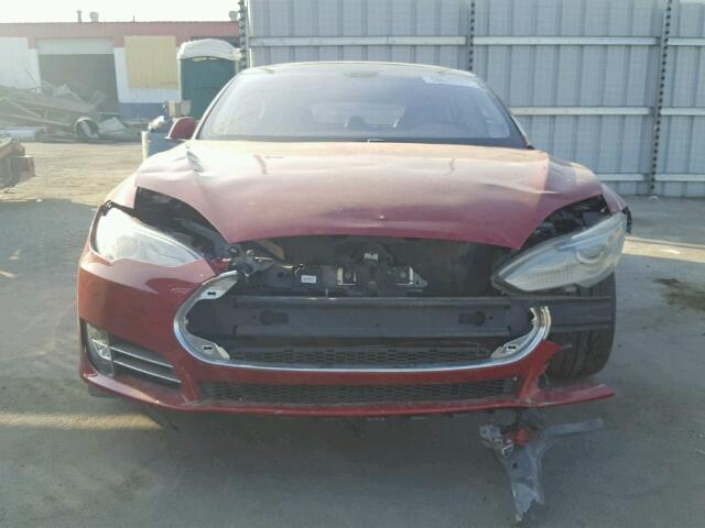 5YJSA1DP2DFP12696 - 2013 TESLA MODEL S RED photo 10