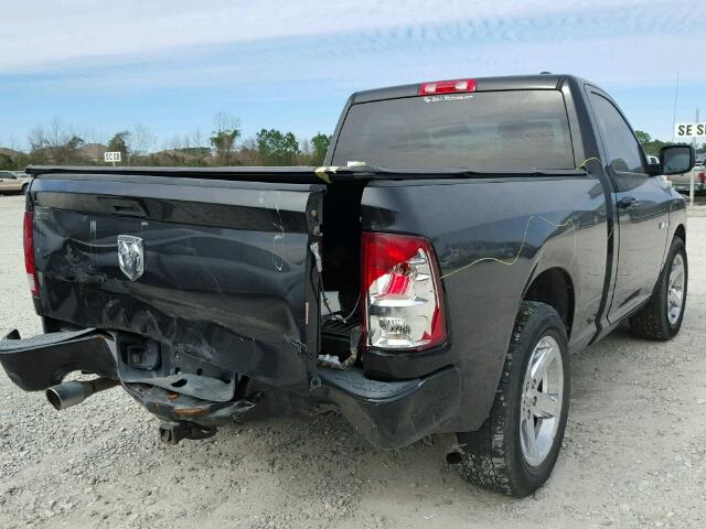 1D3HB16T59J533366 - 2009 DODGE RAM 1500 BLACK photo 4