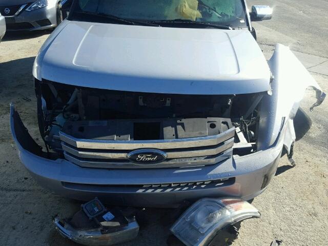 2FMDK53C29BA07120 - 2009 FORD FLEX LIMIT SILVER photo 9