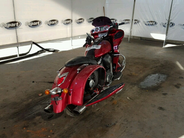 JKBVNRJ13BA002069 - 2011 KAWASAKI VN1700 J RED photo 4