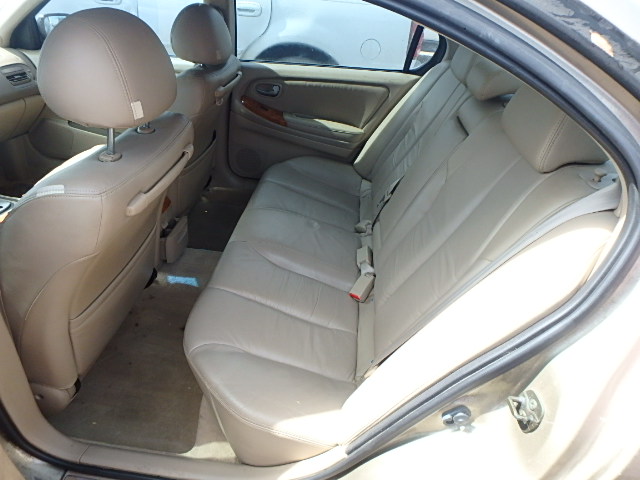 JNKDA31AX2T023874 - 2002 INFINITI I35 BEIGE photo 6