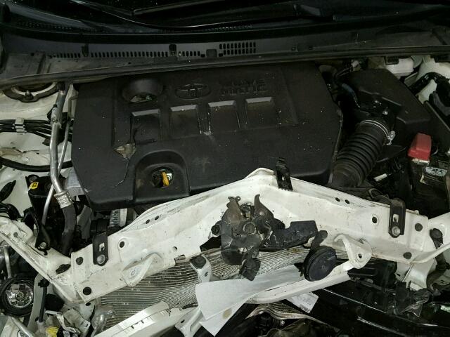 5YFBPRHE1EP074341 - 2014 TOYOTA COROLLA EC 白色 照片 7