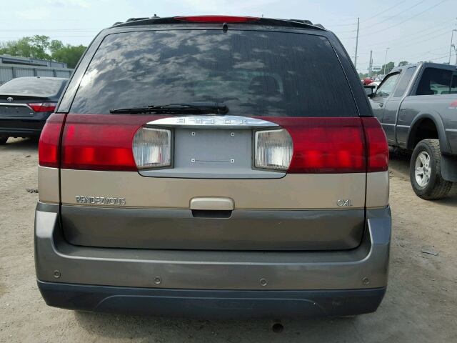 3G5DA03E54S513630 - 2004 BUICK RENDEZVOUS TAN photo 10