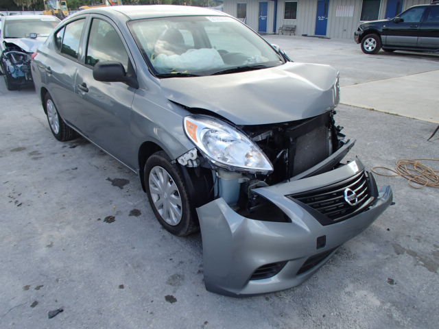 3N1CN7APXDL843671 - 2013 NISSAN VERSA S GRAY photo 1