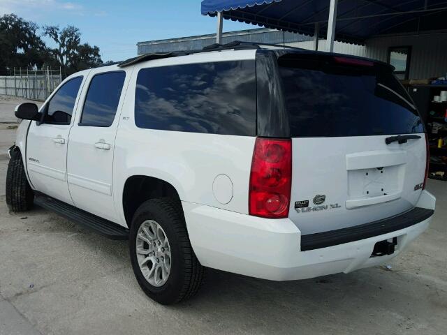 1GKS1KE00DR134183 - 2013 GMC YUKON XL C WHITE photo 3