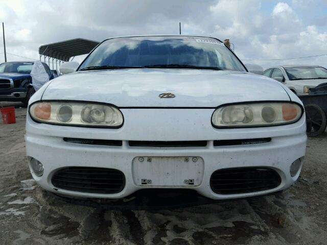 1G3GR62H614100091 - 2001 OLDSMOBILE AURORA WHITE photo 9