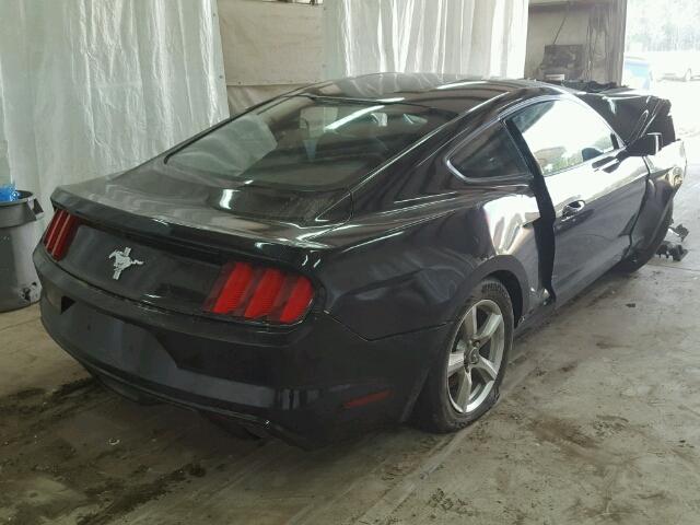 1FA6P8AM5F5330692 - 2015 FORD MUSTANG BLACK photo 4