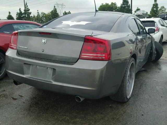 2B3KA43G18H143733 - 2008 DODGE CHARGER GRAY photo 4