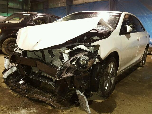 4T1BF1FKXHU293413 - 2017 TOYOTA CAMRY LE თეთრი ფოტო 2