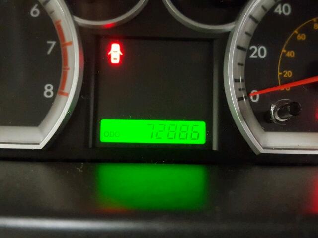 KL1TD5DE9BB135710 - 2011 CHEVROLET AVEO LS WHITE photo 8