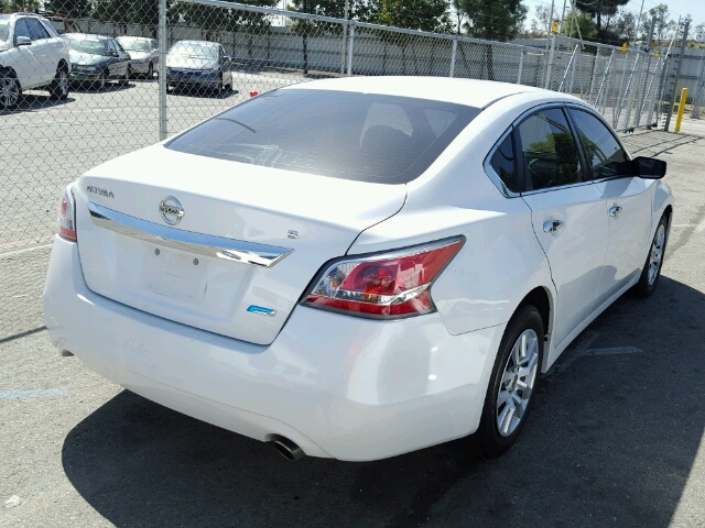 1N4AL3AP0EC171352 - 2014 NISSAN ALTIMA 2.5 WHITE photo 4