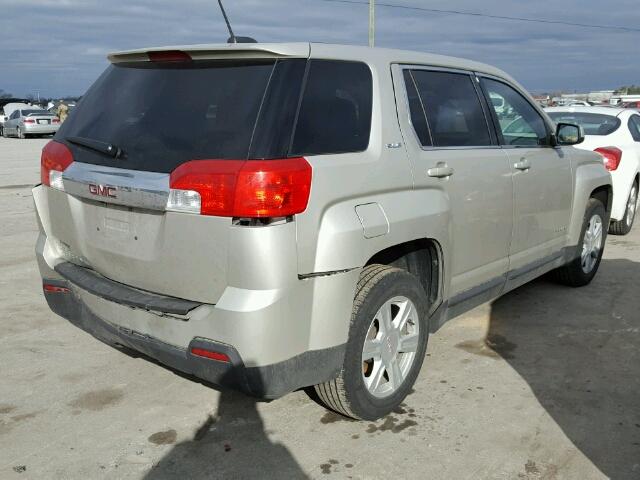 2GKALMEK4F6173845 - 2015 GMC TERRAIN SL GOLD photo 4