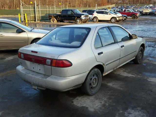 1N4AB41D9WC738013 - 1998 NISSAN SENTRA E SILVER photo 4