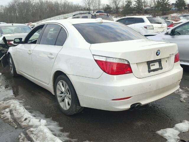 WBANV935X9C135756 - 2009 BMW 535 XI Ақ фото 3