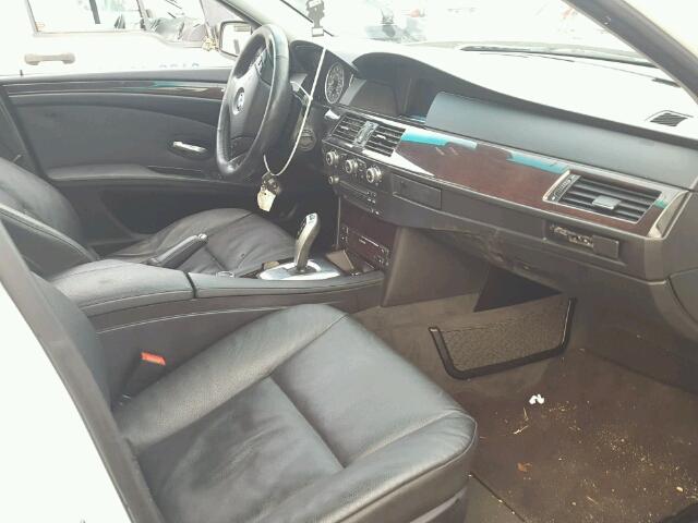 WBANV935X9C135756 - 2009 BMW 535 XI Ақ фото 5