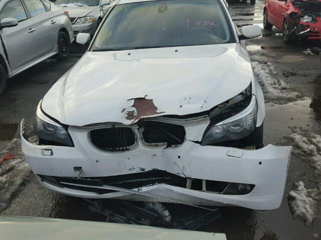 WBANV935X9C135756 - 2009 BMW 535 XI Ақ фото 9