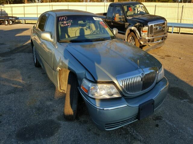 1LNHM81W25Y667584 - 2005 LINCOLN TOWN CAR S GREEN photo 1