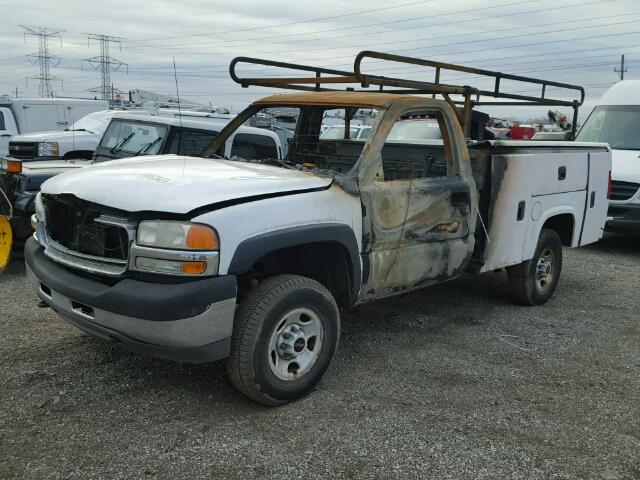 1GDHC24131E297256 - 2001 GMC SIERRA C25 WHITE photo 2