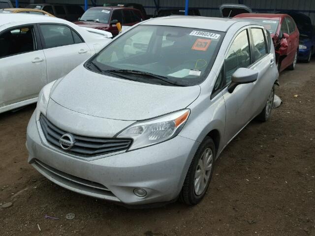 3N1CE2CP2FL395378 - 2015 NISSAN VERSA NOTE SILVER photo 2