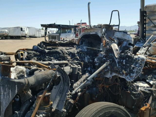 1FUJGLDRXCLBE9388 - 2012 FREIGHTLINER CASCADIA 1 RED photo 10