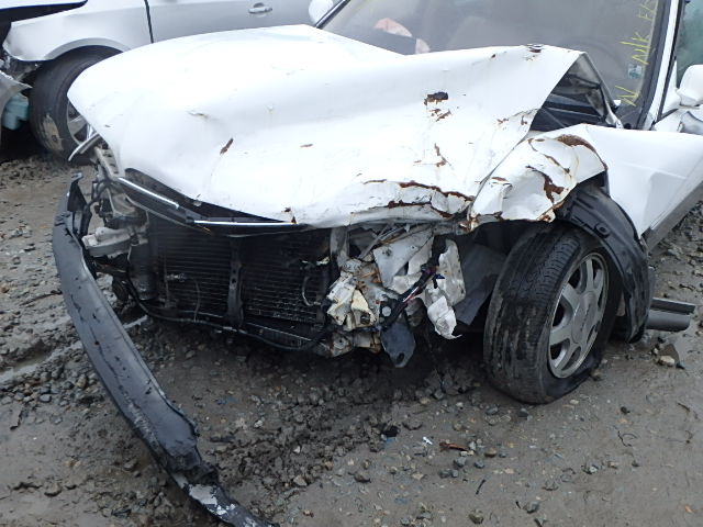 JH4KA7695SC016473 - 1995 ACURA LEGEND SE WHITE photo 10