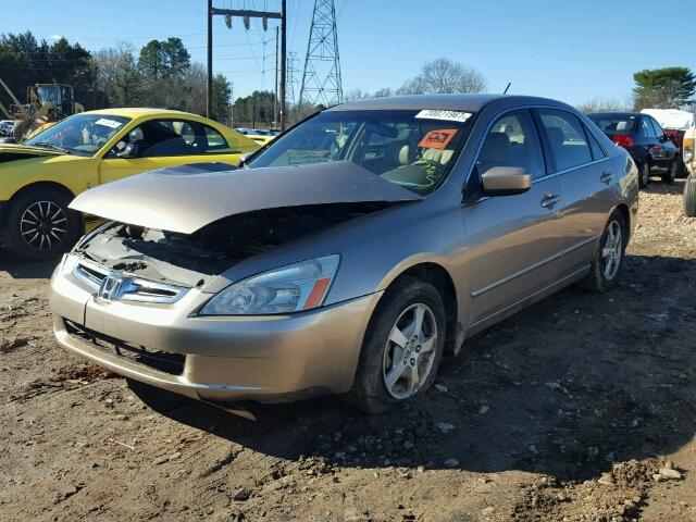 JHMCN36445C004745 - 2005 HONDA ACCORD HYB GOLD photo 2