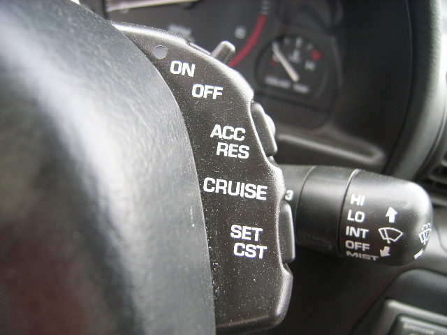 1G8ZH5287VZ119970 - 1997 SATURN SL1 GRAY photo 9