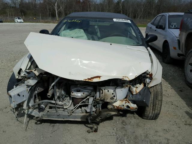 1C3EL75R45N621981 - 2005 CHRYSLER SEBRING WHITE photo 9