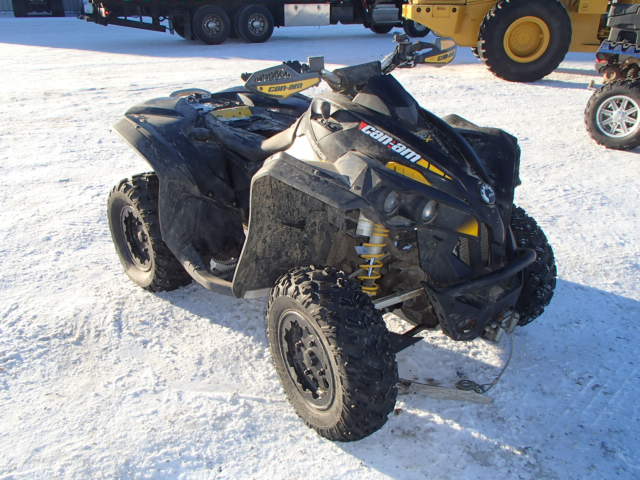 3JBHXLN139J001112 - 2009 CAN-AM RENEGADE 8 BLACK photo 1