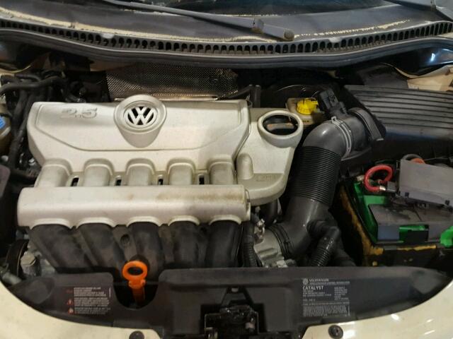 3VWRF31Y17M407955 - 2007 VOLKSWAGEN NEW BEETLE 米色 照片 7