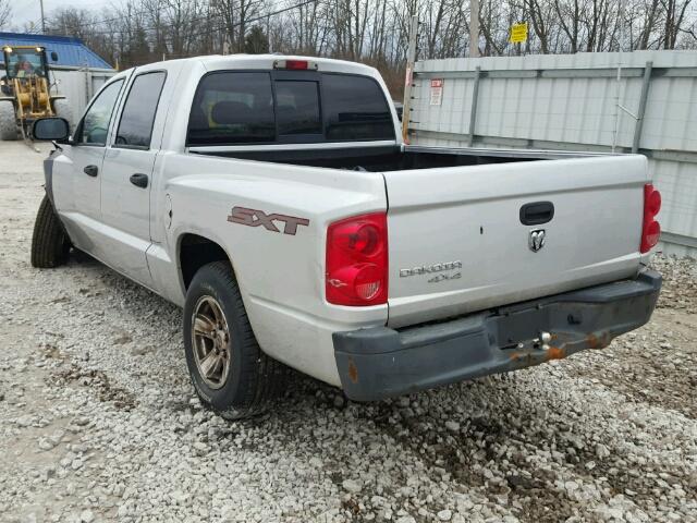 1D7HW38K58S509726 - 2008 DODGE DAKOTA SXT SILVER photo 3