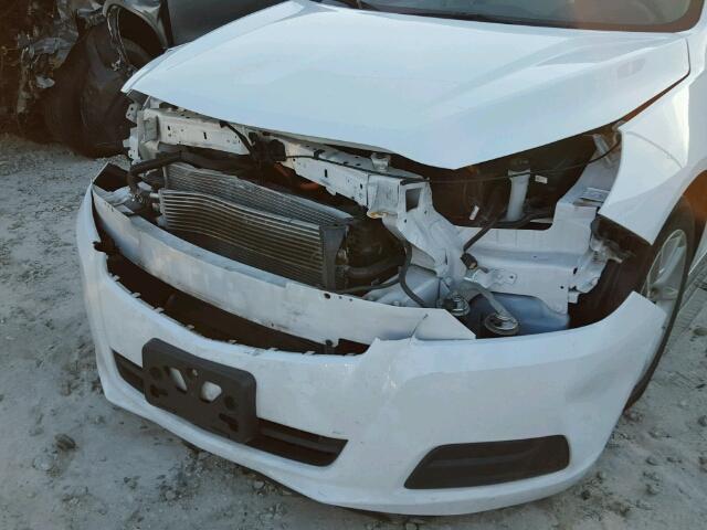 1G11D5RR2DF112012 - 2013 CHEVROLET MALIBU 1LT 白色 照片 9