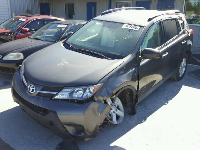 2T3ZFREV6FW152545 - 2015 TOYOTA RAV4 LE GRAY photo 2