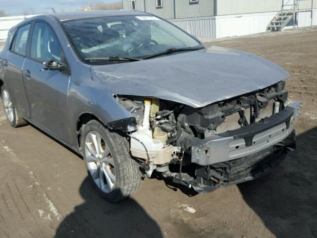 JM1BL1K66B1405817 - 2011 MAZDA 3 S SILVER photo 1