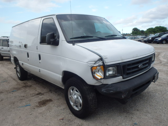 1FTNE24W83HB30115 - 2003 FORD ECONOLINE WHITE photo 1