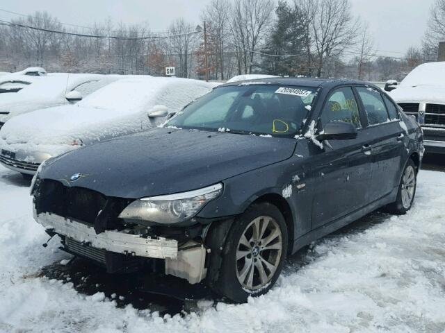 WBANV9C55AC461775 - 2010 BMW 535 XI Сұр фото 2