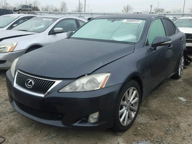 JTHBK262592087725 - 2009 LEXUS IS 250 GRAY photo 2