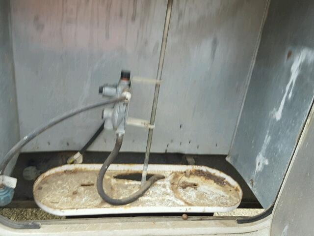 4YDF285207305471 - 2002 KEYSTONE HORNET WHITE photo 7