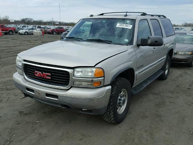 3GKGC26GX4G176033 - 2004 GMC YUKON XL C SILVER photo 2