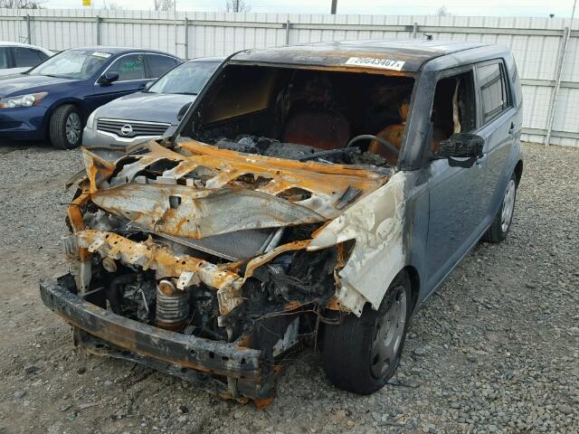 JTLKE50EX81040695 - 2008 TOYOTA SCION XB BLUE photo 2