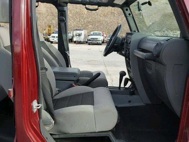1J4BA3H18AL217598 - 2010 JEEP WRANGLER U MAROON photo 5